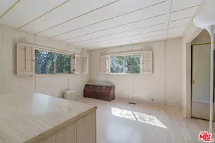 23777 Mulholland Hwy, Calabasas, CA 91302 - Photo 19