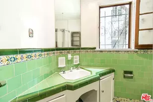 810 N Sweetzer Ave, West Hollywood, CA 90069 - Photo 17