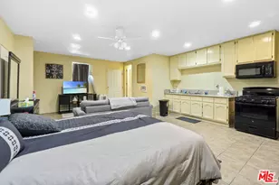 11830 Manor Dr, Hawthorne, CA 90250 - Photo 27