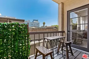 622 S Barrington Ave, Los Angeles, CA 90049 - Photo 49