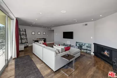 2260 N Cahuenga Blvd #502, Los Angeles, CA 90068 - Photo 9