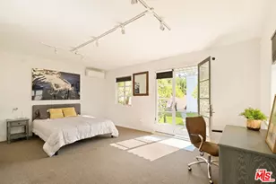 813 N Orange Grove Ave, Los Angeles, CA 90046 - Photo 27