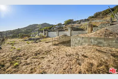 27061 Sea Vista Dr, Malibu, CA 90265 - Photo 29