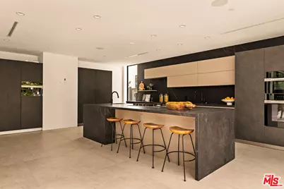 930 N La Jolla Ave, West Hollywood, CA 90046 - Photo 7
