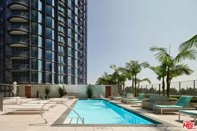 211 W Elm Ct #39B, Los Angeles, CA 90067 - Photo 19