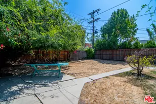 1016 S Curson Ave, Los Angeles, CA 90019 - Photo 37