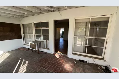7725 Nestle Ave, Reseda, CA 91335 - Photo 35