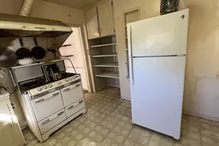 7725 Nestle Ave, Reseda, CA 91335 - Photo 29