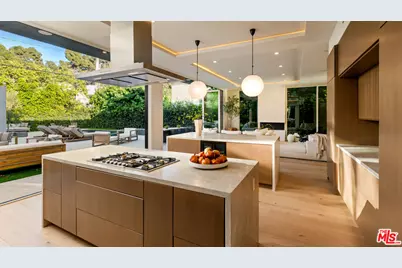 615 23rd St, Santa Monica, CA 90402 - Photo 11