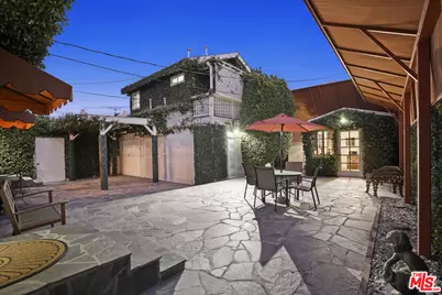 11538 La Maida St, Valley Village, CA 91601 - Photo 63