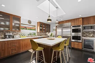 8405 Edwin Dr, Los Angeles, CA 90046 - Photo 19