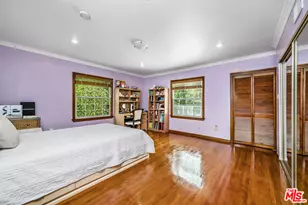 257 S Van Ness Ave, Los Angeles, CA 90004 - Photo 21