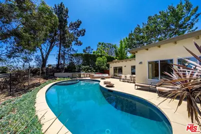 20556 Little Rock Way, Malibu, CA 90265 - Photo 49