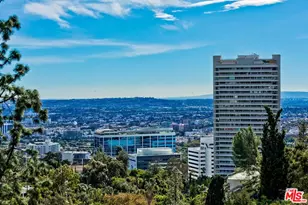 9356 Sierra Mar Dr, Los Angeles, CA 90069 - Photo 29