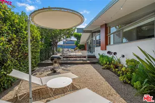 12400 Deerbrook Ln, Los Angeles, CA 90049 - Photo 31