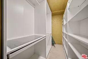 10336 Wilshire Blvd, Los Angeles, CA 90024 - Photo 19