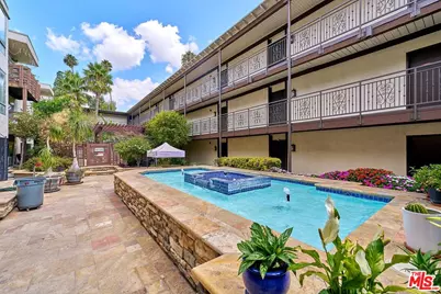 525 S Ardmore Ave #160, Los Angeles, CA 90020 - Photo 15