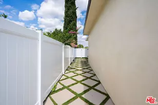 17510 Miranda St, Encino, CA 91316 - Photo 21