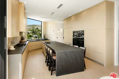 5931 Kanan Dume Rd, Malibu, CA 90265 - Photo 19