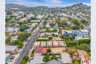 938 Hyperion Ave, Los Angeles, CA 90029 - Photo 11