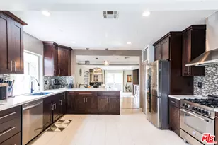 3959 Tropical Dr, Studio City, CA 91604 - Photo 5