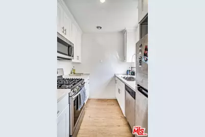 1231 17th St, Santa Monica, CA 90404 - Photo 25