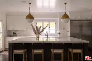 2501 N Vermont Ave, Los Angeles, CA 90027 - Photo 3