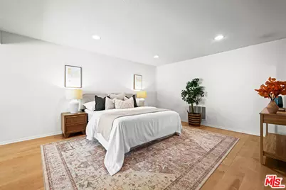 17085 Palisades Cir, Pacific Palisades, CA 90272 - Photo 27