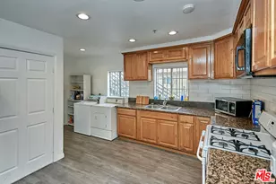 1281 W 35th St, Los Angeles, CA 90007 - Photo 15