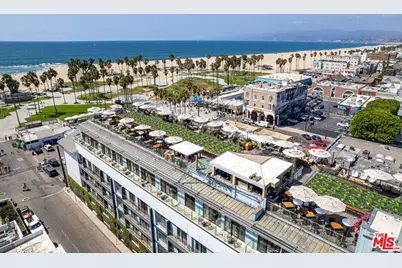 1912 Pacific Ave, Venice, CA 90291 - Photo 15