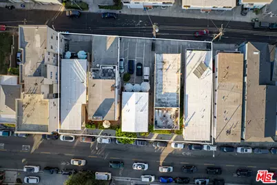 1916 Pacific Ave, Venice, CA 90291 - Photo 11