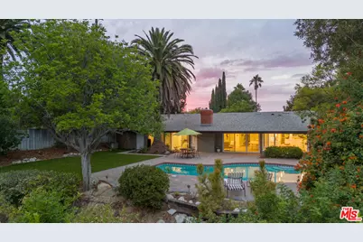 5858 McDonie Ave, Woodland Hills, CA 91367 - Photo 1