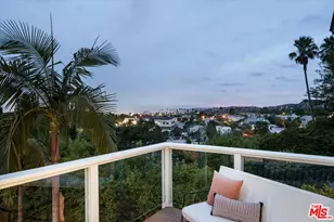 4189 Holly Knoll Dr, Los Angeles, CA 90027 - Photo 39