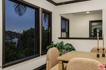 4189 Holly Knoll Dr, Los Angeles, CA 90027 - Photo 41