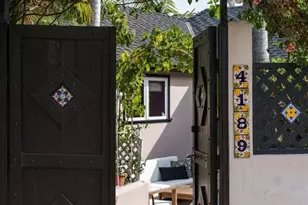 4189 Holly Knoll Dr, Los Angeles, CA 90027 - Photo 5