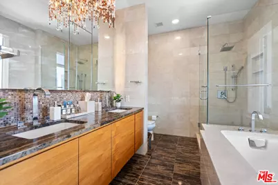 900 W Olympic Blvd #32G, Los Angeles, CA 90015 - Photo 27