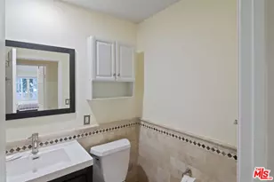1040 4th St, Santa Monica, CA 90403 - Photo 21