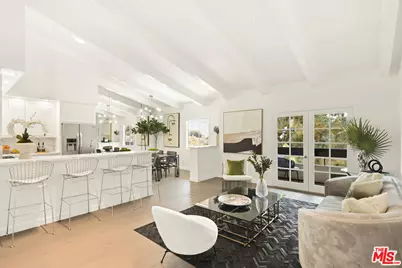 2700 Cahuenga Blvd E #2310, Los Angeles, CA 90068 - Photo 1