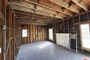 4901 W 20th St, Los Angeles, CA 90016 - Photo 11