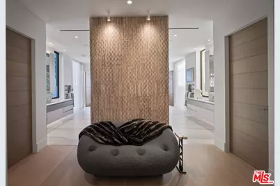 938 Palisades Beach Rd, Santa Monica, CA 90403 - Photo 37