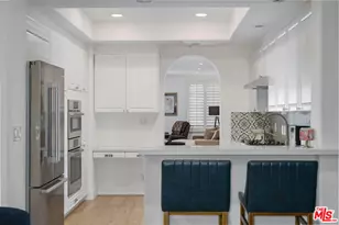 11740 W Sunset Blvd, Los Angeles, CA 90049 - Photo 7