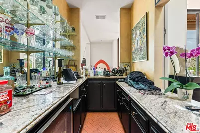 1255 Delresto Dr, Beverly Hills, CA 90210 - Photo 21
