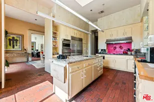 1255 Delresto Dr, Beverly Hills, CA 90210 - Photo 13