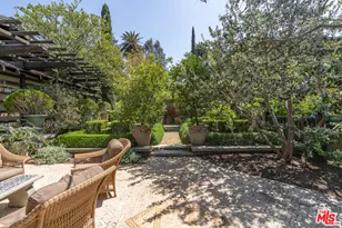 111 S Van Ness Ave, Los Angeles, CA 90004 - Photo 55