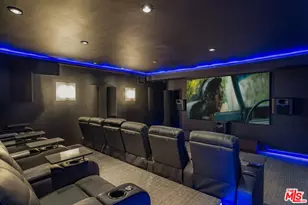 9405 Sierra Mar Pl, Los Angeles, CA 90069 - Photo 21