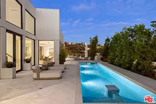 9405 Sierra Mar Pl, Los Angeles, CA 90069 - Photo 31