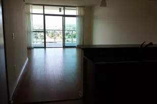 13700 Marina Pointe Dr, Marina del Rey, CA 90292 - Photo 9