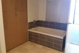 13700 Marina Pointe Dr, Marina del Rey, CA 90292 - Photo 19