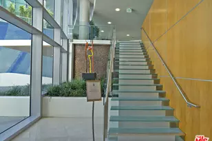 13700 Marina Pointe Dr, Marina del Rey, CA 90292 - Photo 5