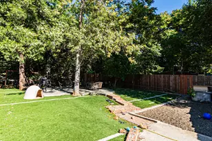 528 Stream Ln, Lytle Creek, CA 92358 - Photo 31